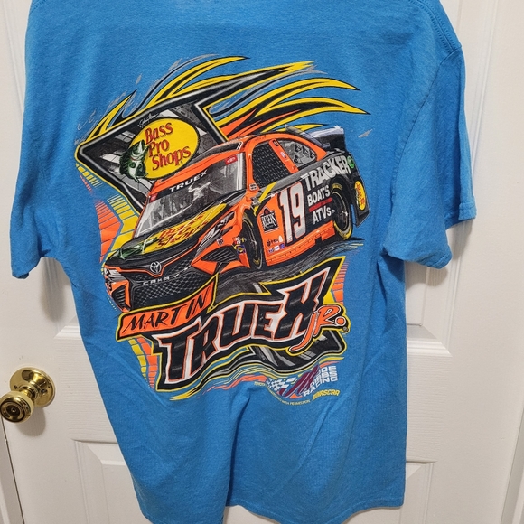Matin Truex Jr tee - Picture 4 of 5
